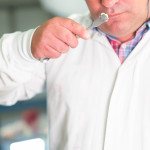 Affineur, test de fromages, sentir, nez